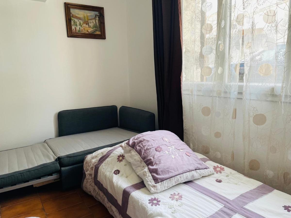 Gite Marydidou Entressen Exteriér fotografie